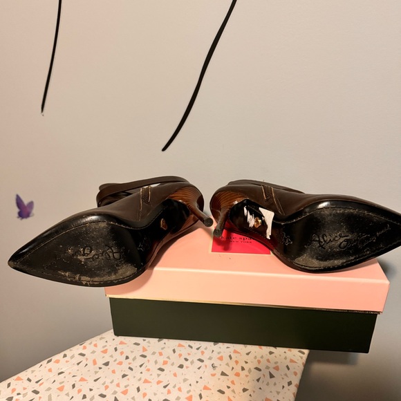 Alice & Olivia Dolan Buckle Brown Leather Heel Boot Size 38.5 (8) - Picture 3 of 5